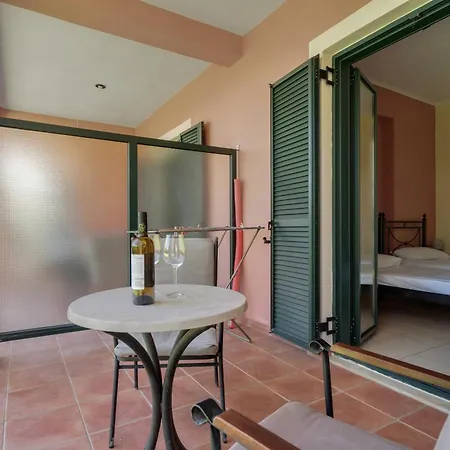 Ionian Breeze 4 Apartment Frinion